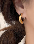 Elegante Edelstahl-Creolen im minimalistischen Farbblock-Stil – Gold und Silber