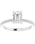 Emerald Pavé Solitaire Ring Weißgold